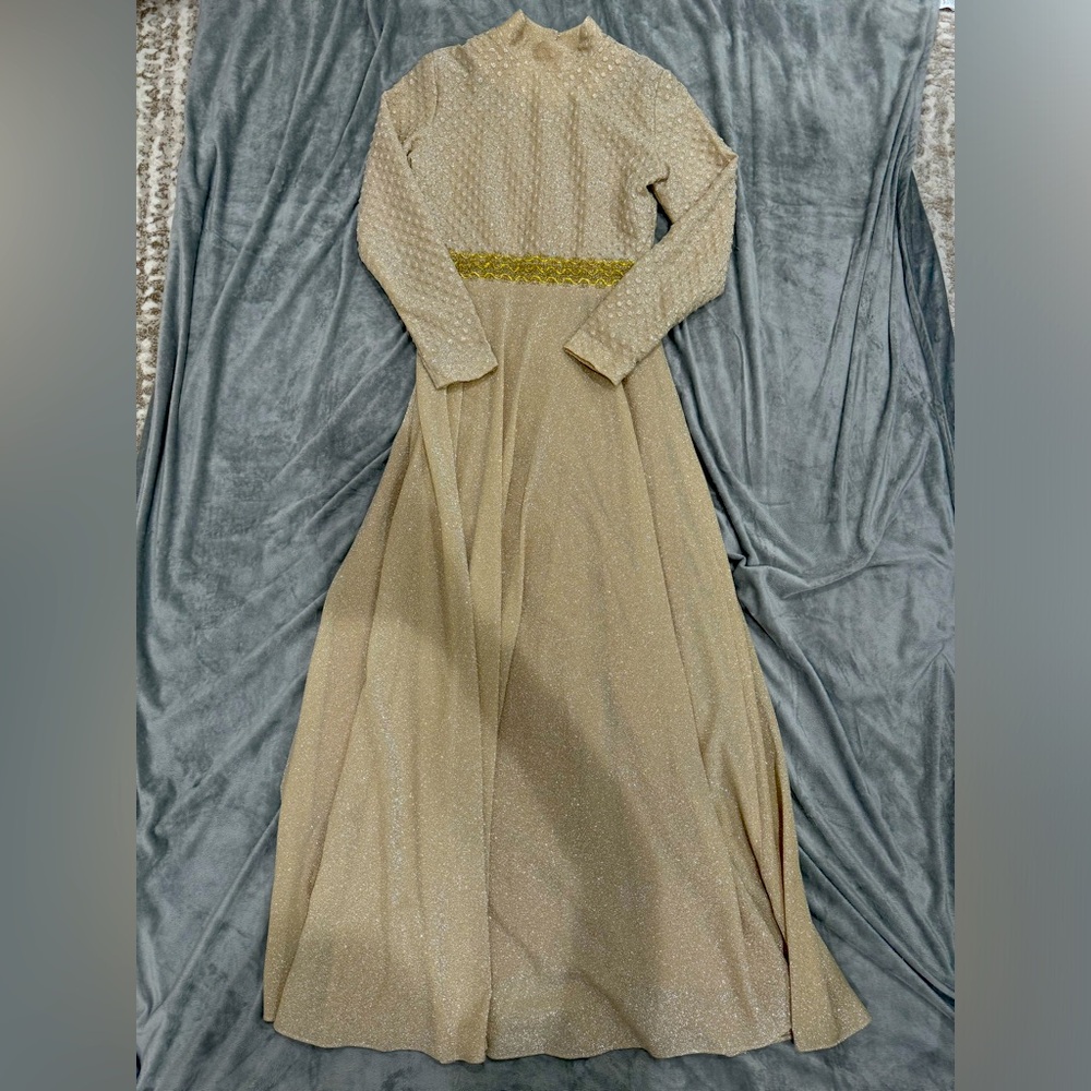 Vintage Gold Shimmery Gown With Gold Belt